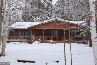 3851 Division St W, Backus, MN 56435