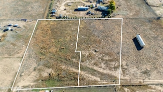 022s Ranch House Rd, Paulden, AZ 86334