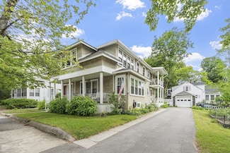 30-32 Carter St, Leominster, MA 01453