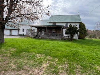 1547 Hardscrabble Rd, Cadyville, NY 12918