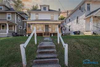 3239 Cherry St, Toledo, OH 43608