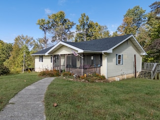110 Ebon Rd, Wellington, KY 40387