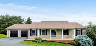163 Valley View Ave, Mount Sidney, VA 24467