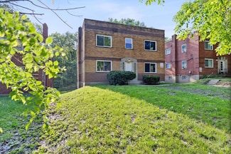 7100 Eastlawn Dr, Cincinnati, OH 45237