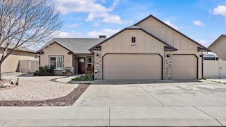 610 Celestite Dr, Fruita, CO 81521