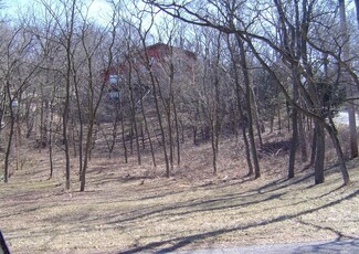 77 Ogden Rd, Portage, IN 46368