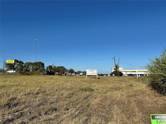 0 Pacific, Riverside, TX 77320