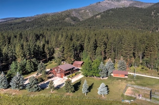 313 Nighthawk Ln, Hamilton, MT 59840