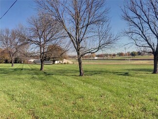 00000 N Oak St, Garnett, KS 66032
