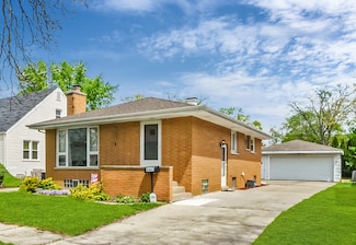 3447 Sangamon St, Steger, IL 60475