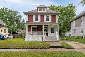 1140 Bluff St, Beloit, WI 53511