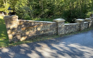 43 Tusquittee St, Hayesville, NC 28904