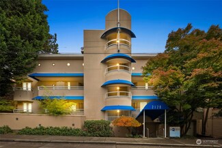 2120 8th Ave N Unit 203, Seattle, WA 98109