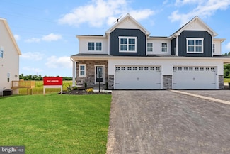 670 Brittany Dr, Upper Allen Township, PA 17055