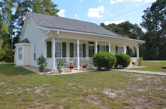 670 Kings River Rd, Pawleys Island, SC 29585