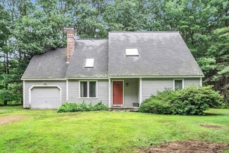 152 Willow St, Acton, MA 01720