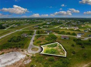 7016 Alpine Ct, Port Labelle, FL 33935