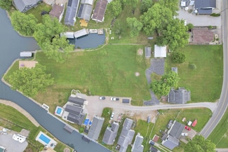 13515 Shell Beach Rd NE, Thornville, OH 43076