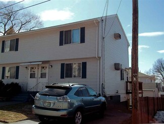 51 Sprague St, Manchester, NH 03103