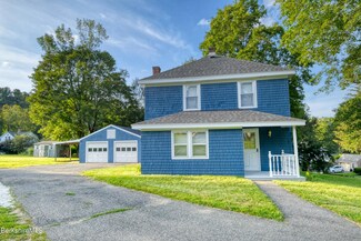 8 Catherine St, Pittsfield, MA 01201