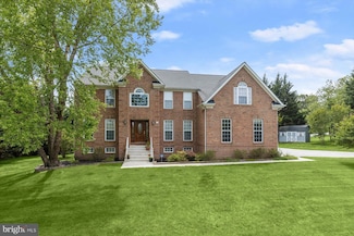 5 Caitlins Ct, Windsor Mill, MD 21244