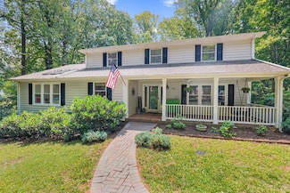 846 Wellington Dr, Forest, VA 24551