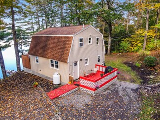 162 Gayton Ln, Winthrop, ME 04364