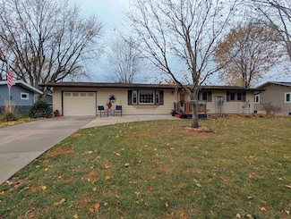 211 S Buchanan St, Prairie Du Chien, WI 53821