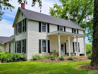 22169 NW Service Rd, Warrenton, MO 63383