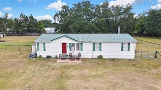 6130 Upcountry Dr, Zephyrhills, FL 33542