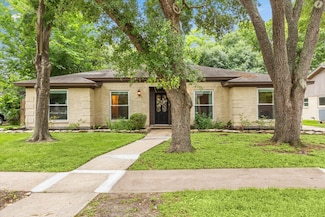 3711 Montvale Dr, Houston, TX 77059