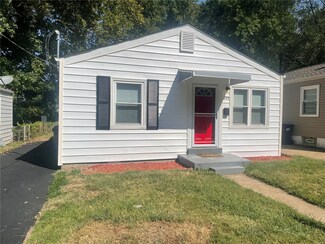 137 Anabel Ave, Saint Louis, MO 63135