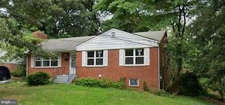 9326 Wellington St, Lanham, MD 20706