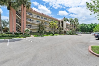 1706 Hammock Blvd Unit 110, Coconut Creek, FL 33063