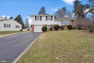 208 Warren Blvd, Broomall, PA 19008