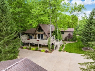 316 Saint Andrews Ln, Senecaville, OH 43780
