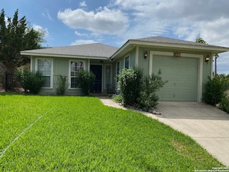 541 Deer Creek E, Pipe Creek, TX 78063