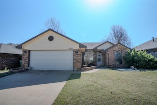 8108 Cinnamon Teal Dr, Oklahoma City, OK 73132
