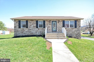 48 N Main St, Smithsburg, MD 21783