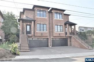 532 3rd St Unit A, Palisades Park, NJ 07650