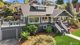702 34th St, Everett, WA 98201