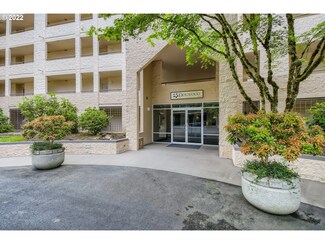 6625 W Burnside St Unit 216, Portland, OR 97210