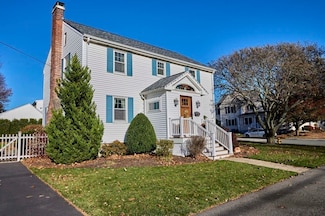 24 East St, East Weymouth, MA 02189
