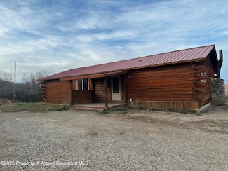 695 Highland Dr, Craig, CO 81625