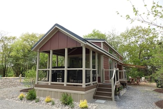 197 Wheeler Rd, Florida, NY 10921