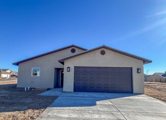 3601 Tinker Dr, Aztec, NM 87410