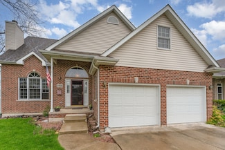 1918 Clement St, Crest Hill, IL 60403