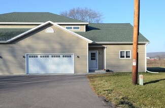 S7463 Western Ave, North Freedom, WI 53951