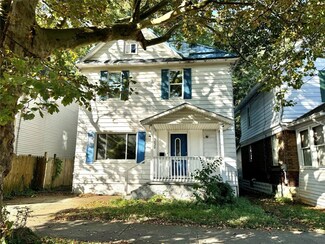 3022 Holland St, Erie, PA 16504