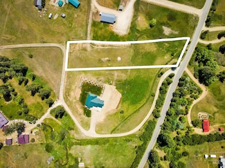Mitten Second, Garden Valley, ID 83622